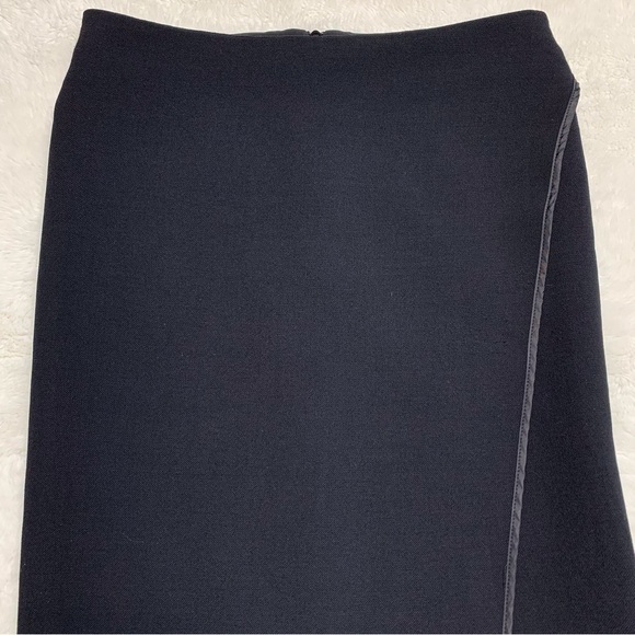 M.M LaFleur Women's Black Length Asymmetrical Skirt Size 4 - Picture 2 of 11